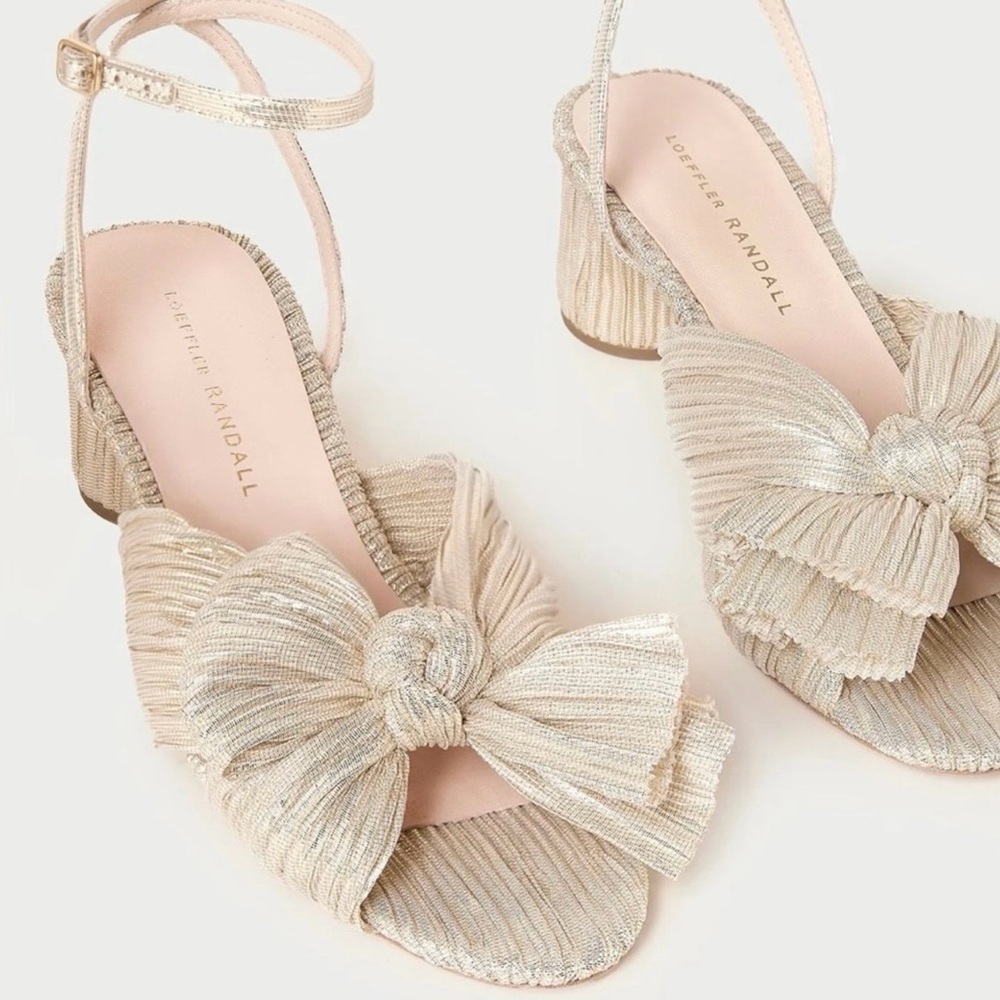 Loeffler Randall Dahlia Platinum Pleated Bow Heel Size 6.5